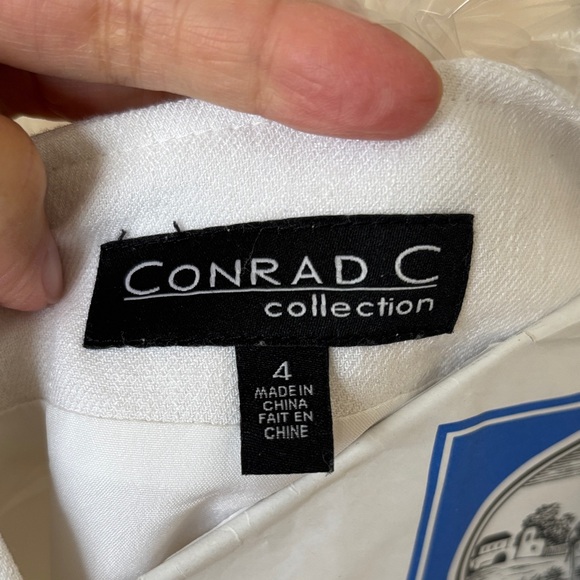 Chic White Ruffle Blazer - Picture 2 of 6